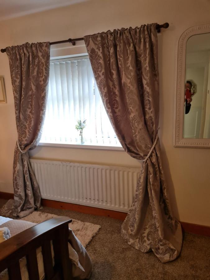 Villa Comfy Quiet Town House à Strabane Extérieur photo
