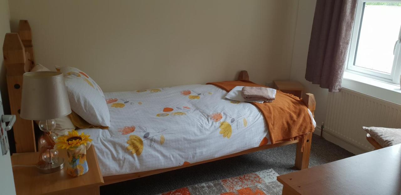 Villa Comfy Quiet Town House à Strabane Extérieur photo